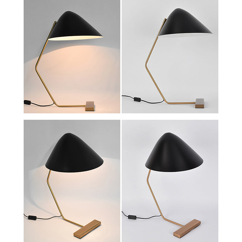 Zeitgenössische kreative konische rechteckige gebogene Eisen-Messing 1-Licht Tischlampe für das Schlafzimmer 