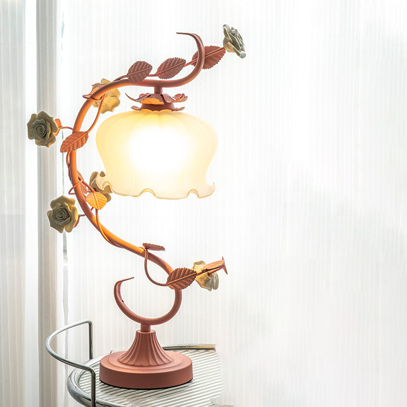 Moderne Art Deco Rose Blume Acryl Eisen 1-Licht Tischlampe für Schlafzimmer 