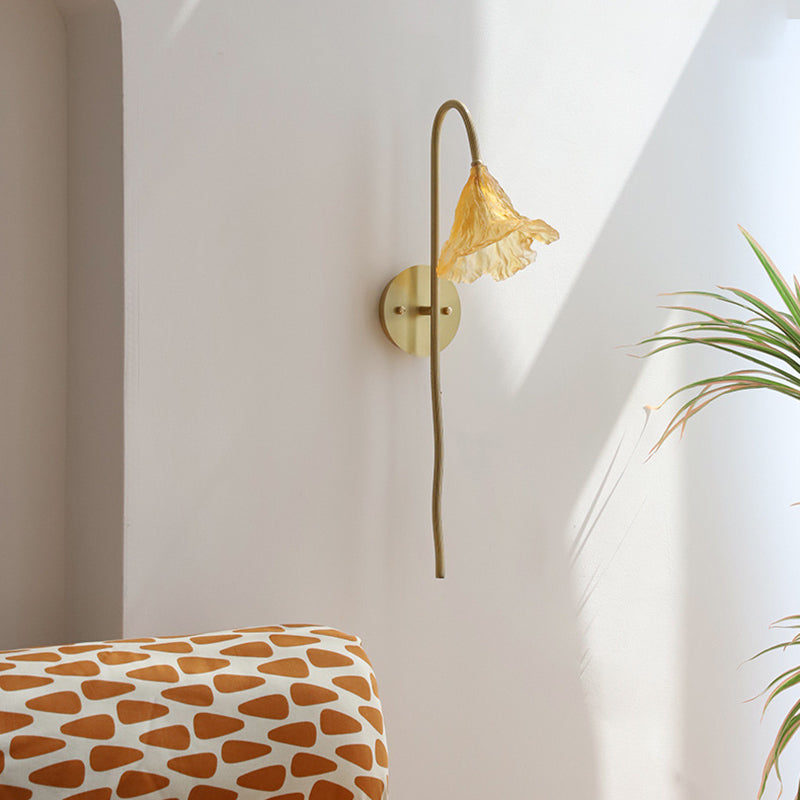 Traditionelle chinesische lang ausgestellte Blume glasierte Kupfer 1-Licht Wandleuchte für das Wohnzimmer 