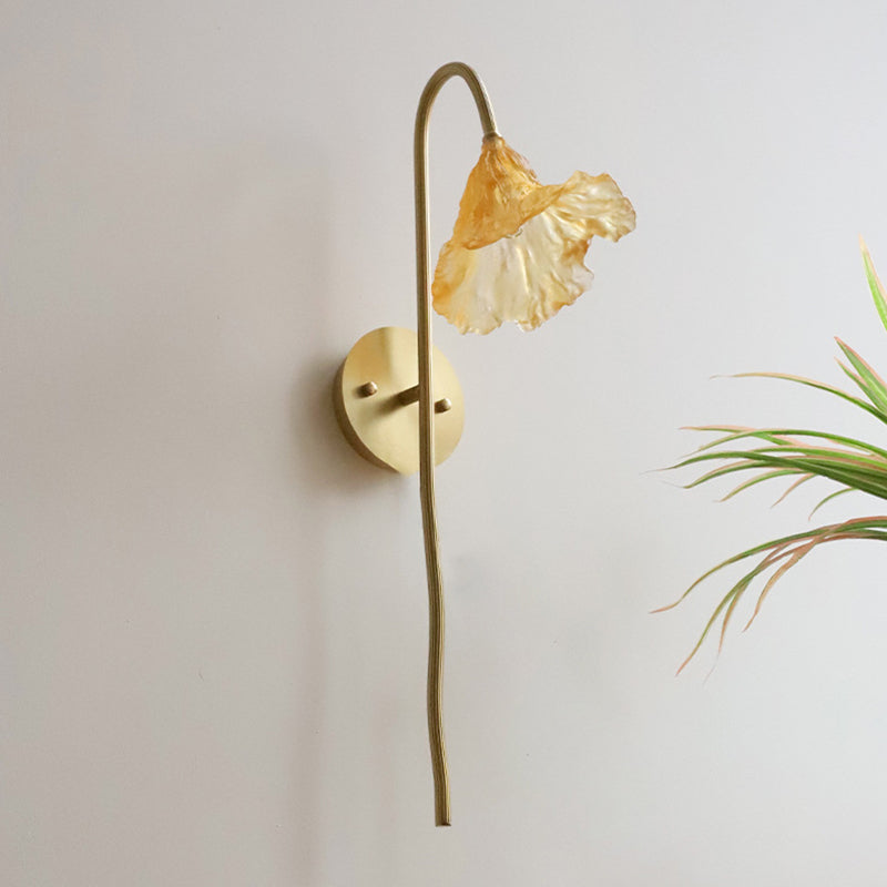 Traditionelle chinesische lang ausgestellte Blume glasierte Kupfer 1-Licht Wandleuchte für das Wohnzimmer 