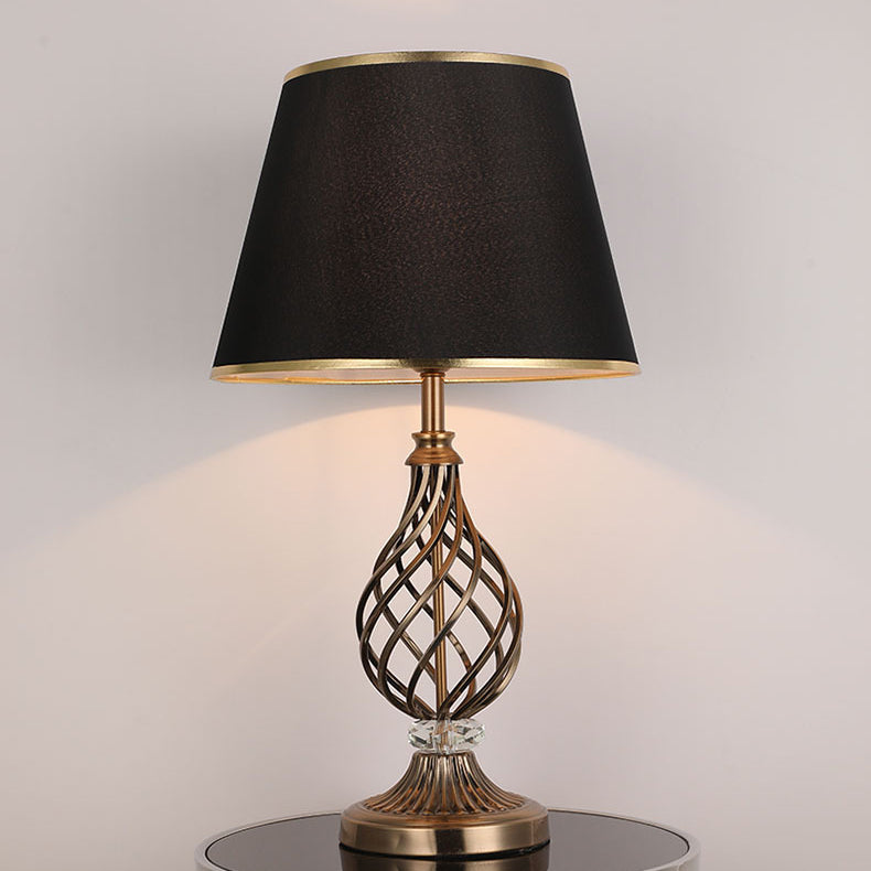 Lampe de table contemporaine scandinave en tube rond creux plié en tissu cristal fer 1 lumière pour salon 