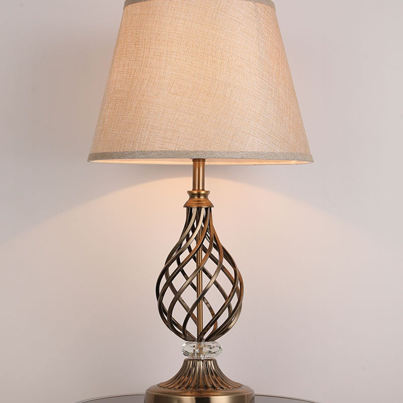 Lampe de table contemporaine scandinave en tube rond creux plié en tissu cristal fer 1 lumière pour salon 