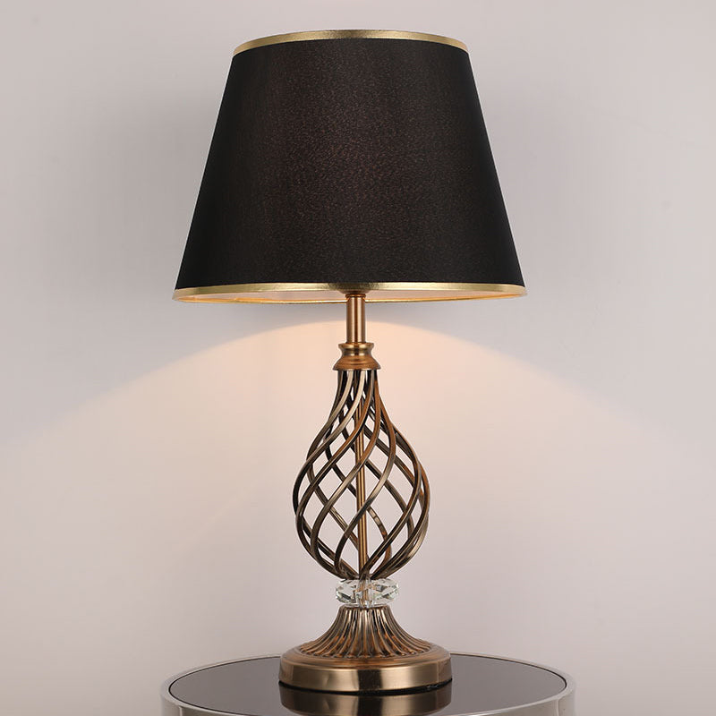 Lampe de table contemporaine scandinave en tube rond creux plié en tissu cristal fer 1 lumière pour salon 