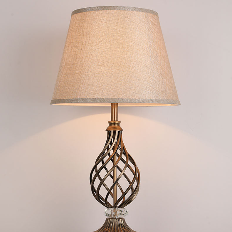 Lampe de table contemporaine scandinave en tube rond creux plié en tissu cristal fer 1 lumière pour salon 