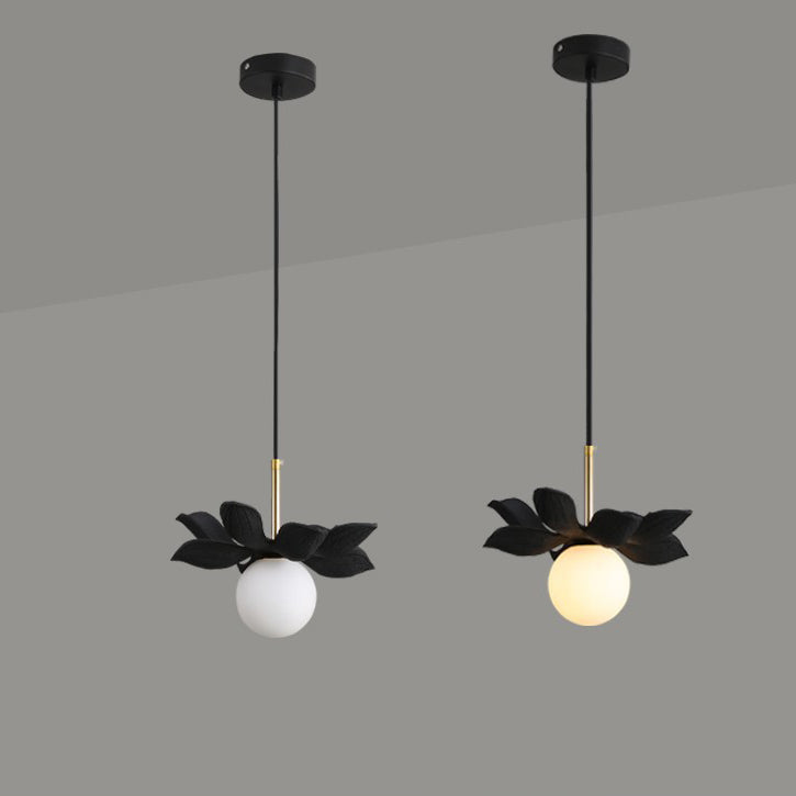 Lustre suspendu à une lumière en métal résine verre feuille personnalisé Orb créatif contemporain pour salon 