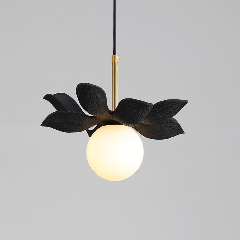 Lustre suspendu à une lumière en métal résine verre feuille personnalisé Orb créatif contemporain pour salon 