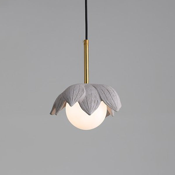 Lustre suspendu à une lumière en métal résine verre feuille personnalisé Orb créatif contemporain pour salon 