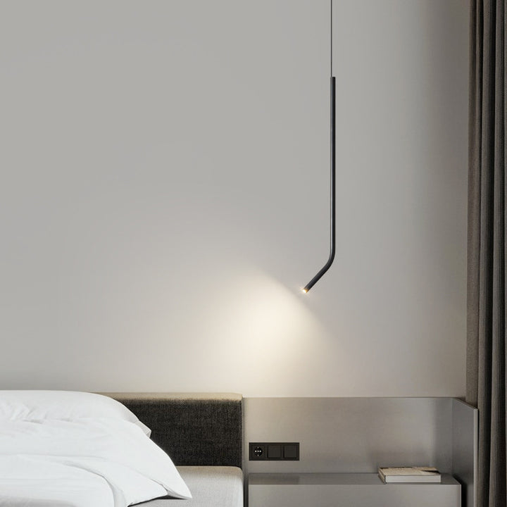 Zeitgenössische skandinavische lange LED-Pendelleuchte aus Messing für das Wohnzimmer 
