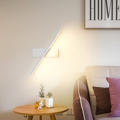 Moderne minimalistische lange rechteckige Silikon-Eisen-LED-Wandleuchte für das Schlafzimmer 