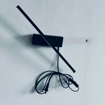 Moderne minimalistische lange rechteckige Silikon-Eisen-LED-Wandleuchte für das Schlafzimmer 