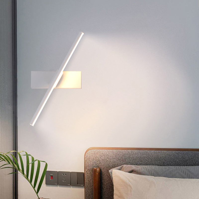 Moderne minimalistische lange rechteckige Silikon-Eisen-LED-Wandleuchte für das Schlafzimmer 