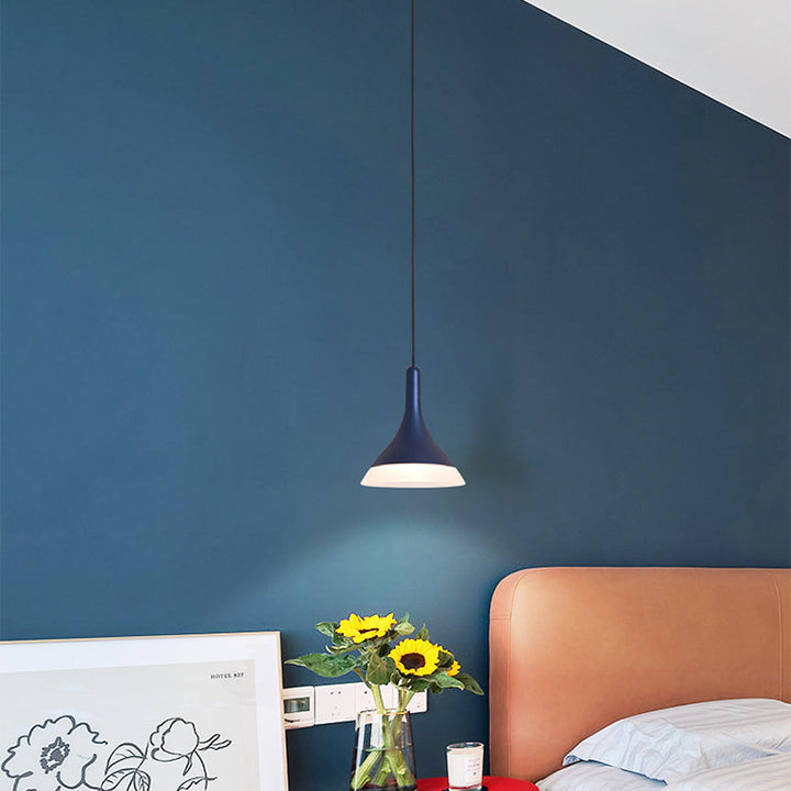 Lampe suspendue LED en acrylique et aluminium cylindrique conique ronde contemporaine scandinave pour salon 