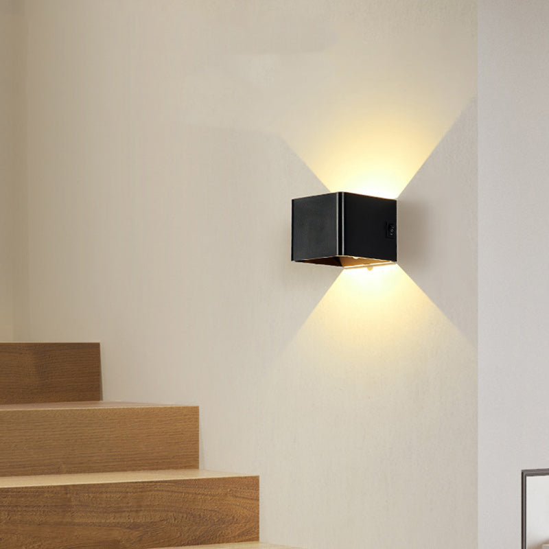 Moderne minimalistische quadratische Acryl-LED-Wandleuchte für das Wohnzimmer 
