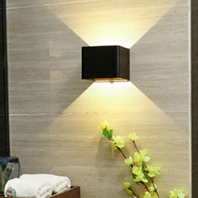 Moderne minimalistische quadratische Acryl-LED-Wandleuchte für das Wohnzimmer 