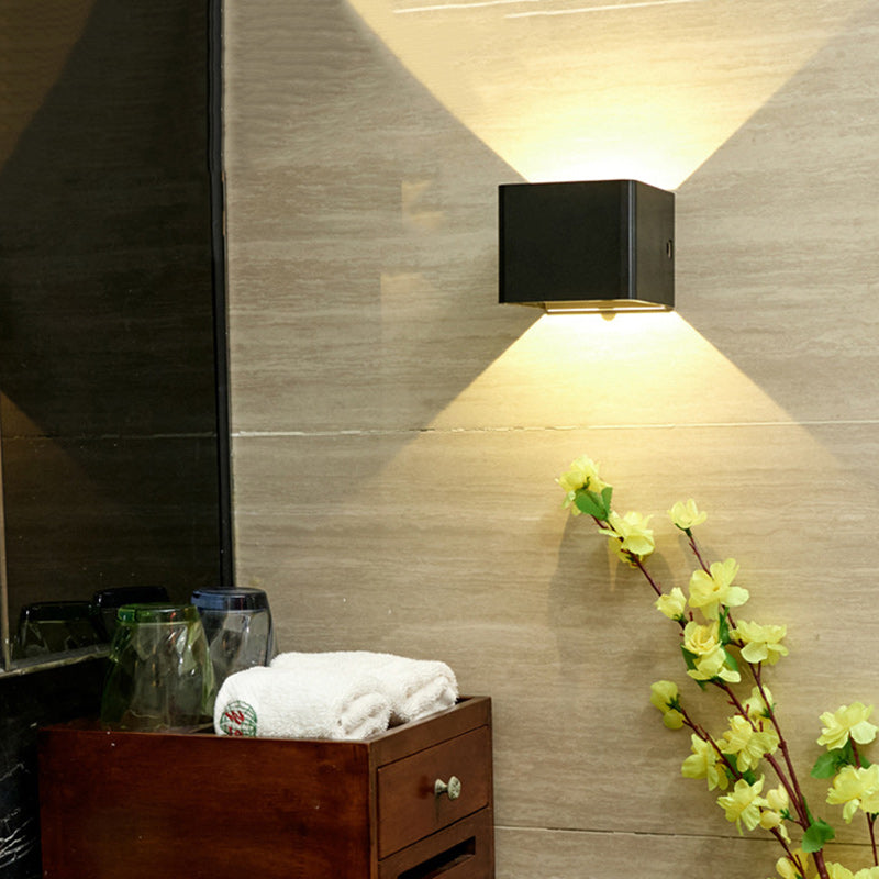 Moderne minimalistische quadratische Acryl-LED-Wandleuchte für das Wohnzimmer 