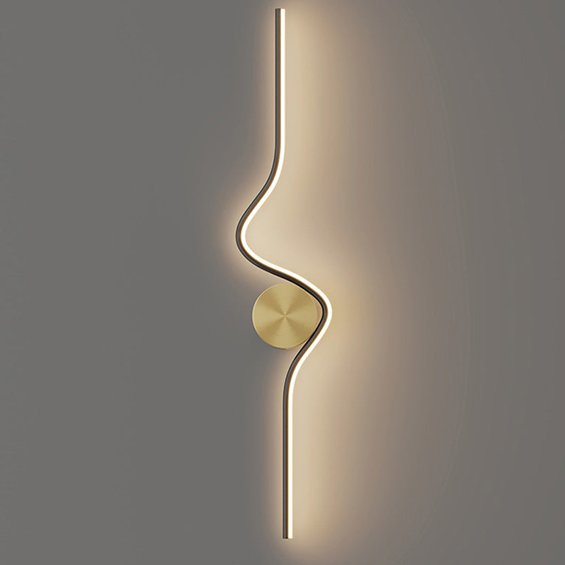 Lampe murale LED en laiton silicone à ligne courbe simplicité moderne pour chambre 