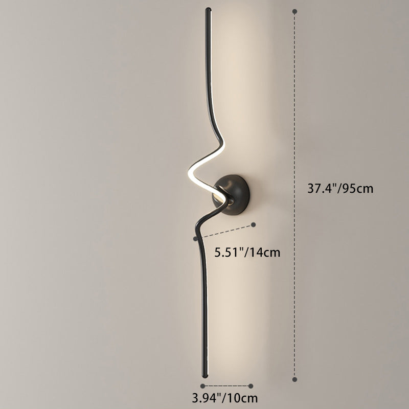 Zeitgenössische kreative Linie Biegung Lange Silikon Aluminium LED Wandleuchte für Schlafzimmer 