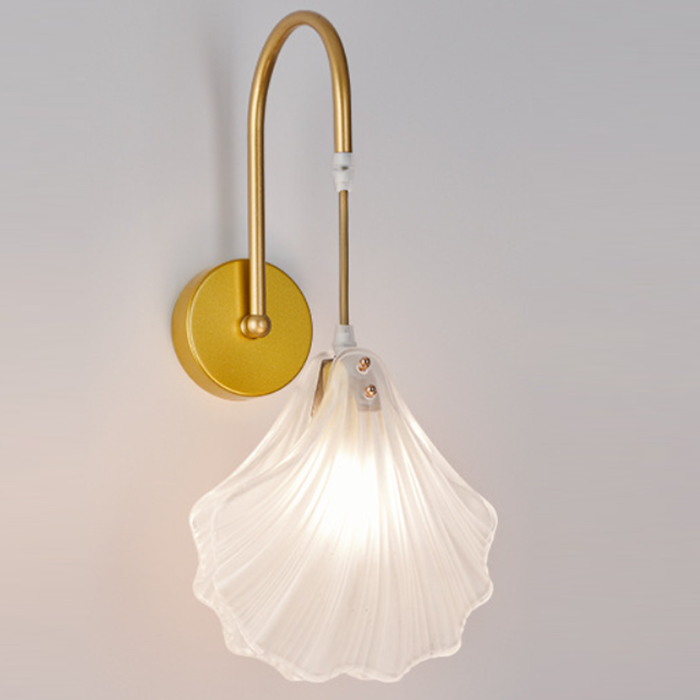 Applique murale 1 lumière avec abat-jour en verre, coquille de perle et plumes rondes traditionnelles françaises pour chambre à coucher 