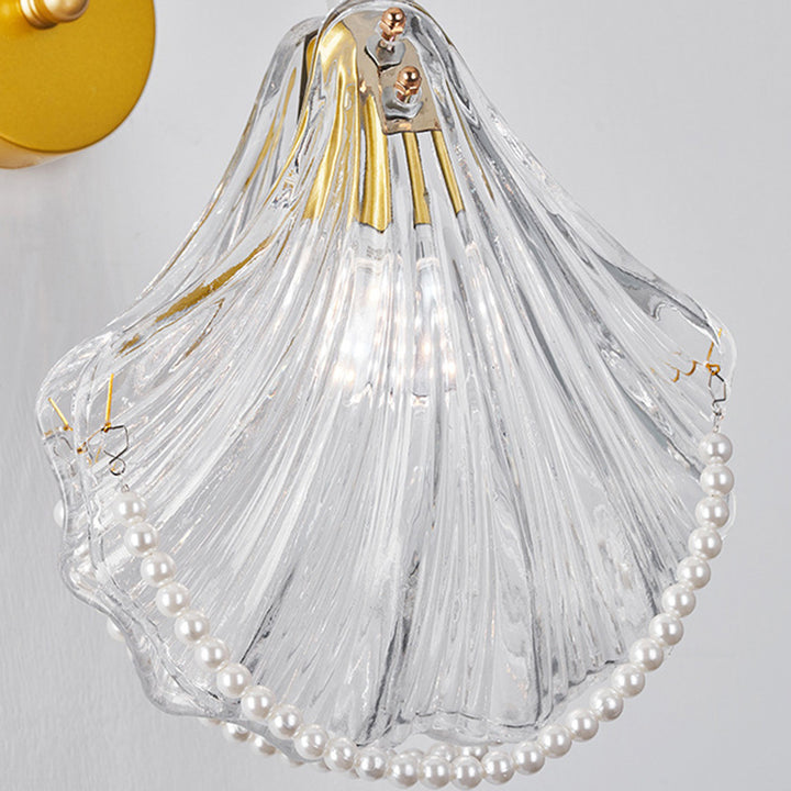 Applique murale 1 lumière avec abat-jour en verre, coquille de perle et plumes rondes traditionnelles françaises pour chambre à coucher 