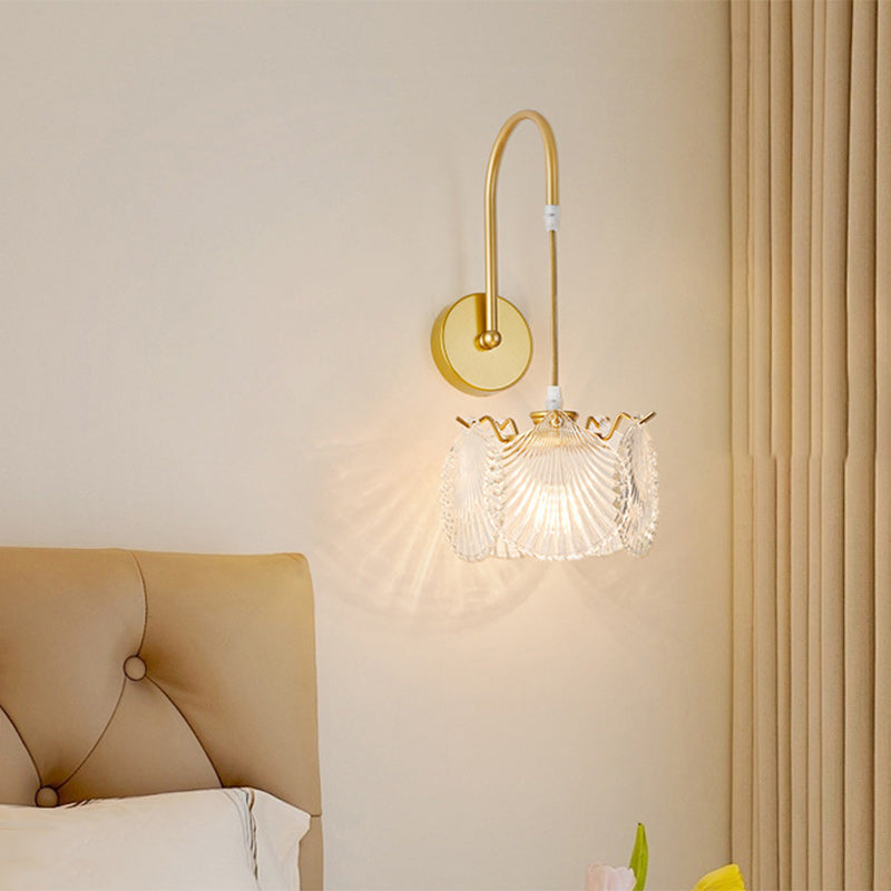Applique murale 1 lumière avec abat-jour en verre, coquille de perle et plumes rondes traditionnelles françaises pour chambre à coucher 
