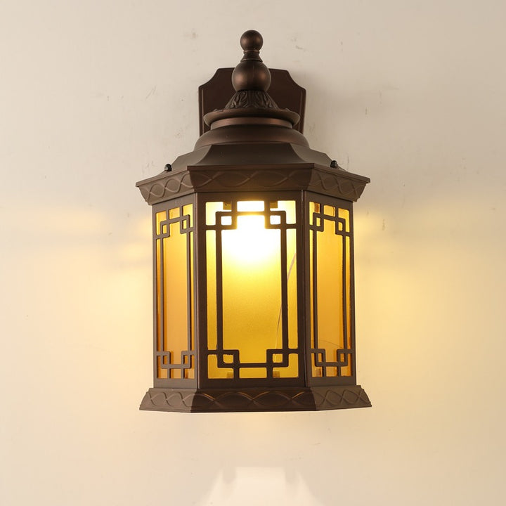 Traditionelle rustikale Haus rechteckige quadratische Glas Aluminium 1-Licht Wandleuchte für das Schlafzimmer 