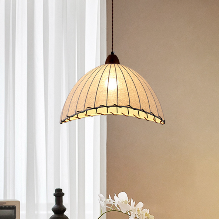Lámpara colgante de 1 luz de tela curva en media ronda francesa tradicional con madera de fresno para sala de estar 
