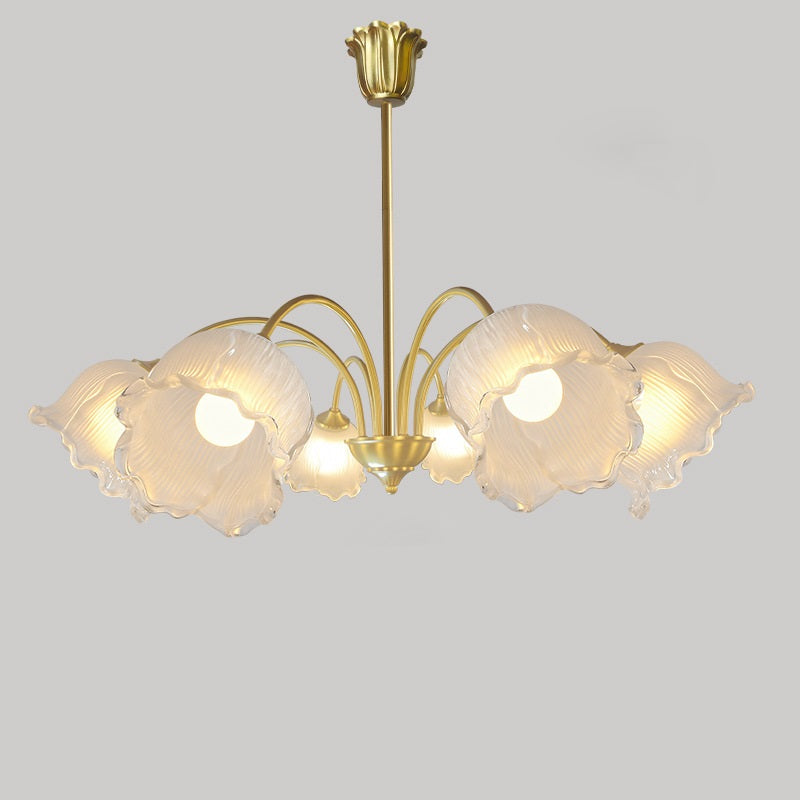 Lustre traditionnel en laiton avec abat-jour en verre rond et motif d&