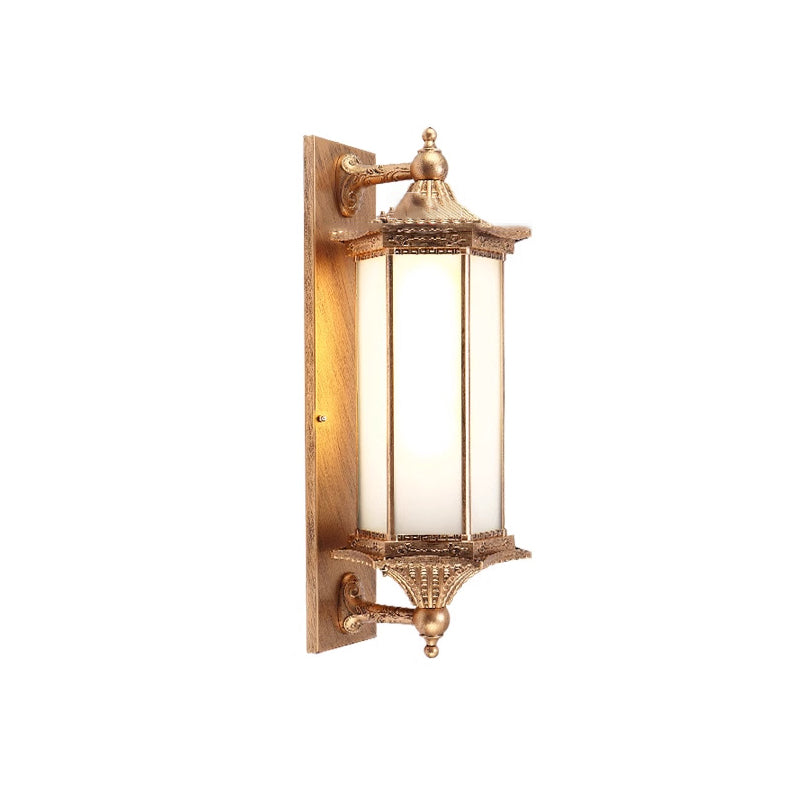 Traditional Vintage Hexagonal Rectangle Glass Iron Aluminum 1-Light Wall Sconce Lamp For Garden