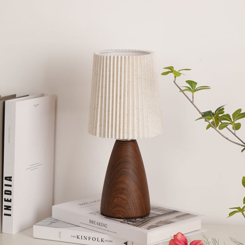 Moderne minimalistische zylindrische konische Stoff-Keramik-Tischlampe mit 1 Licht für das Schlafzimmer 