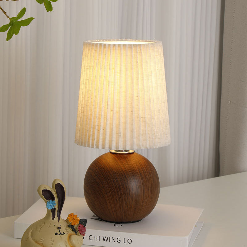 Moderne minimalistische zylindrische konische Stoff-Keramik-Tischlampe mit 1 Licht für das Schlafzimmer 
