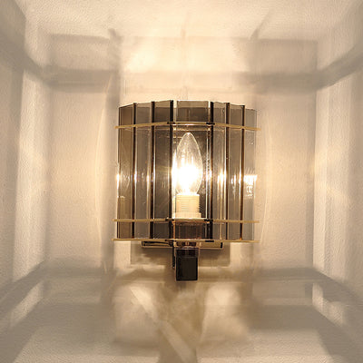 Aplique de pared contemporáneo escandinavo de cilindro redondo de vidrio y hierro con 1 luz para sala de estar 