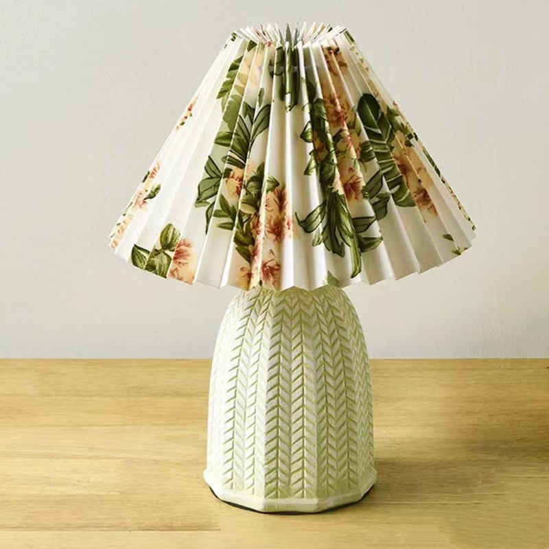 Lampe de table contemporaine scandinave conique en tissu céramique à 1 lumière pour chambre 