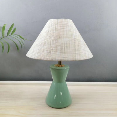 Zeitgenössische skandinavische distressed Sanduhrform runde Stoffkeramik 1-Licht Tischlampe für das Schlafzimmer 