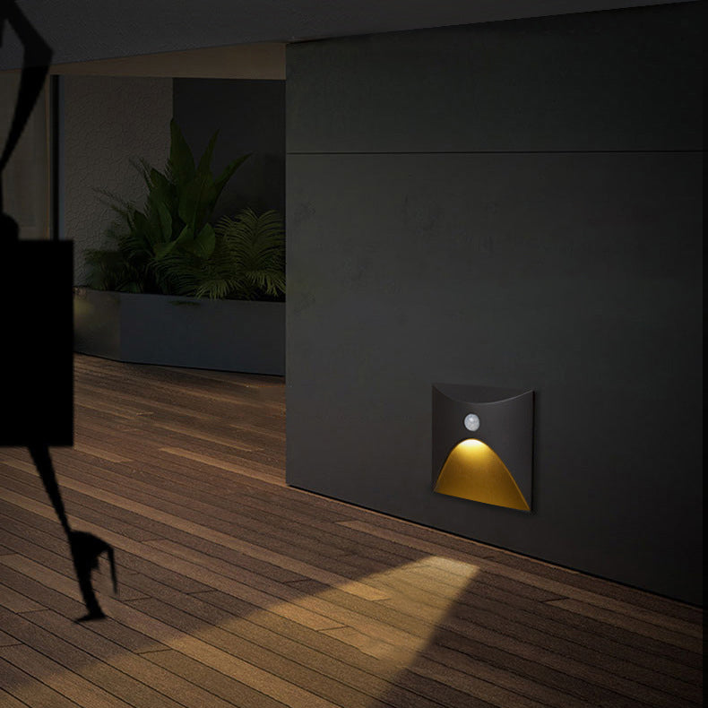 Applique Murale LED en Aluminium Imperméable Carré Rond Simplicité Moderne pour Patio Extérieur 