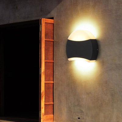 Lámpara de Aplique de Pared LED de Acrílico y Aluminio Moderno Minimalista Triángulo Semicírculo Redondo para Patio Exterior 