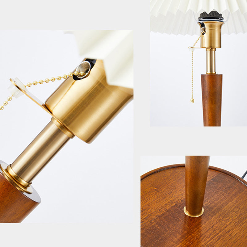 Traditionelle Vintage-Regenschirm Faltenrund Stoff Holz Hardware 1-Licht Tischlampe für Wohnzimmer 