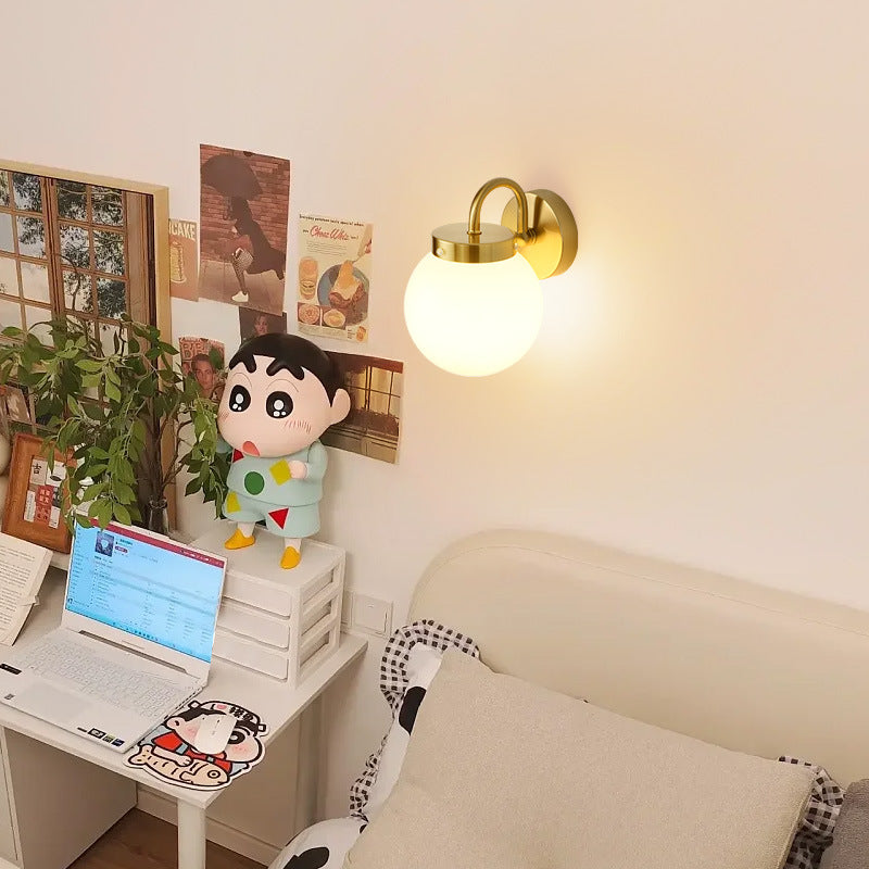 Moderne minimalistische Kugelgestreifte runde Glas-Eisen-Wandleuchte mit 1 Licht für das Wohnzimmer 