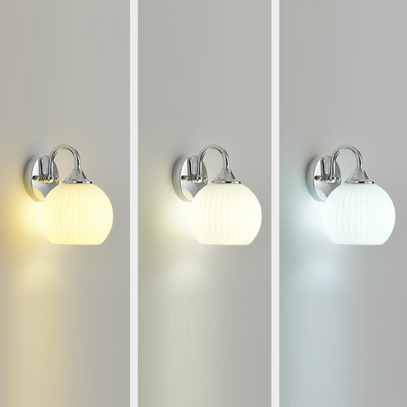 Moderne minimalistische Kugelgestreifte runde Glas-Eisen-Wandleuchte mit 1 Licht für das Wohnzimmer 
