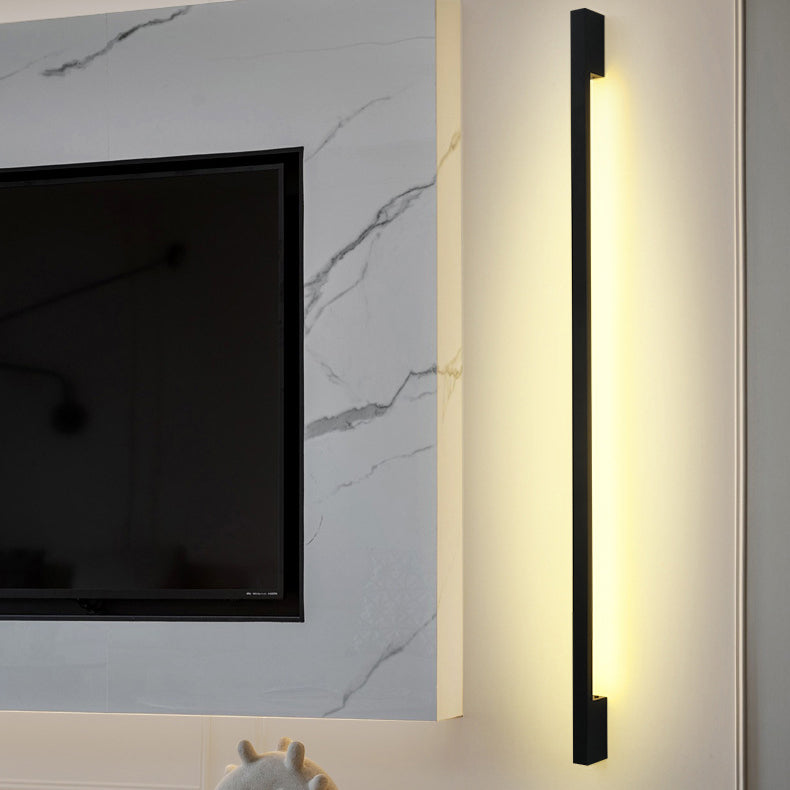 Moderne minimalistische rechteckige Basisstreifen-PC-Aluminium-LED-Wandleuchte für das Wohnzimmer 