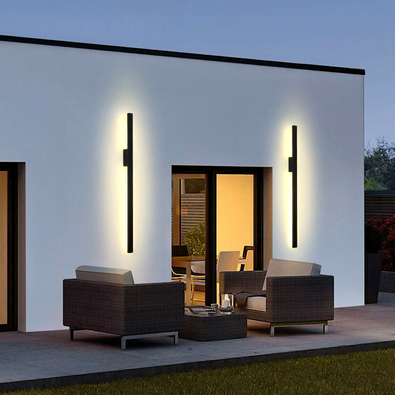 Moderne minimalistische rechteckige Basisstreifen-PC-Aluminium-LED-Wandleuchte für das Wohnzimmer 