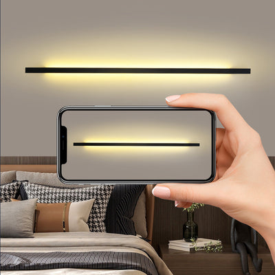 Moderne minimalistische rechteckige Basisstreifen-PC-Aluminium-LED-Wandleuchte für das Wohnzimmer 