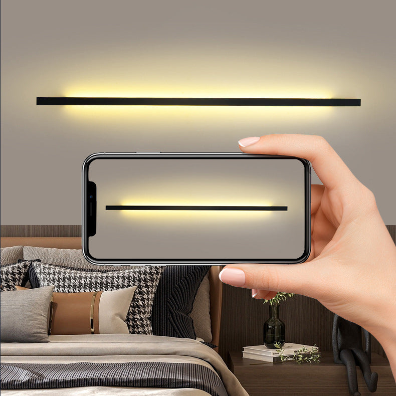 Moderne minimalistische rechteckige Basisstreifen-PC-Aluminium-LED-Wandleuchte für das Wohnzimmer 