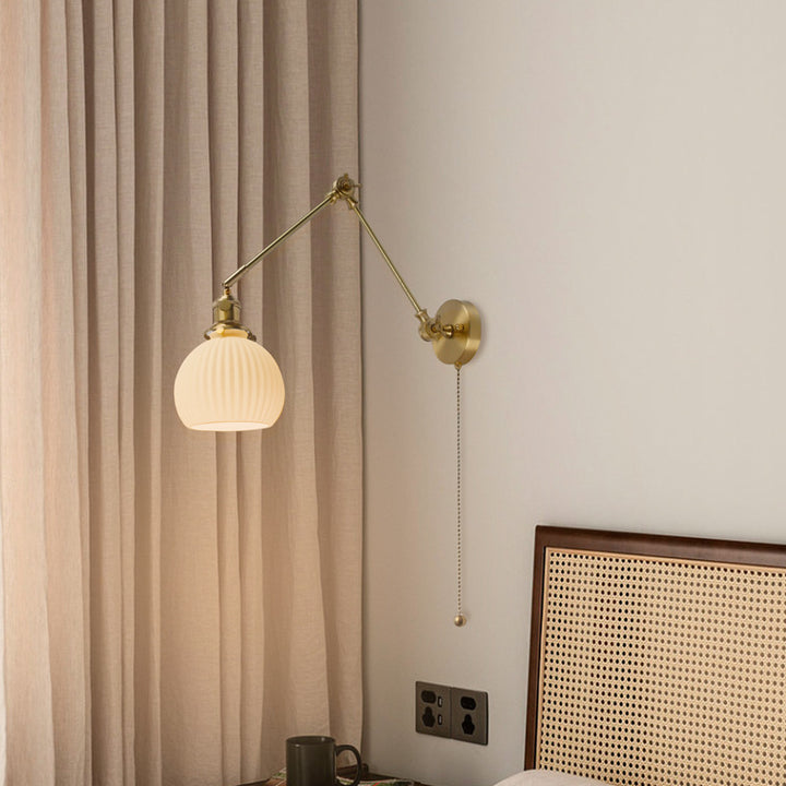 Traditionelle japanische Ball Kiefernglas Keramik Messing 1-Licht Wandleuchte für Wohnzimmer 