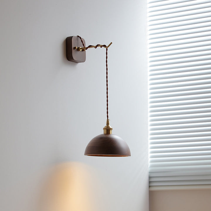 Traditionelle japanische Zylinder-Schüssel-Kegel-Holz-Messing 1-Licht-Wandleuchte für Wohnzimmer 
