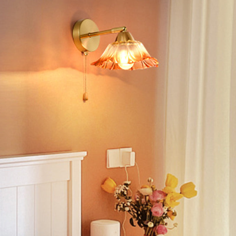 Contemporary Scandinavian Floral Round Adjustable Glass Hardware 1-Light Wall Sconce Lamp For Living Room