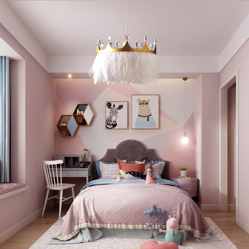Moderner Luxus Kronenform Runde Feder Kristall Eisen 1-Licht Kronleuchter für Wohnzimmer 