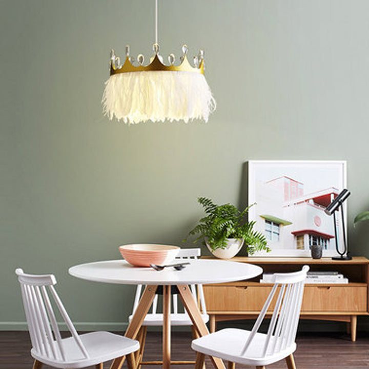 Chandelier Moderne de Luxe en Forme de Couronne Ronde avec Plumes et Cristaux en Fer à 1 Lumière pour Salon 