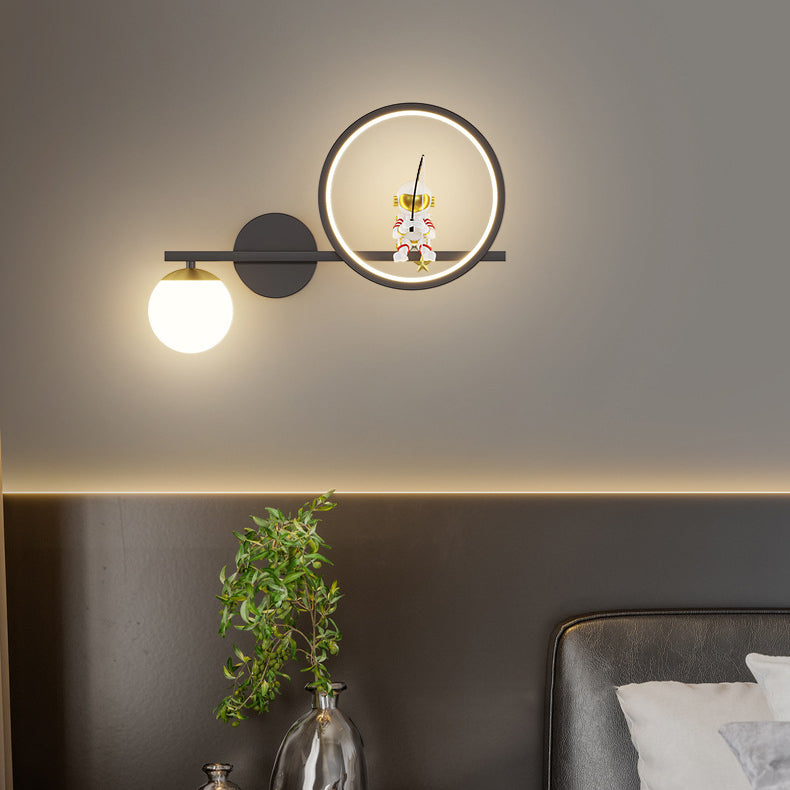 Lampe murale LED en acrylique et fer, ronde, style Art déco moderne, avec astronaute, pour salon 