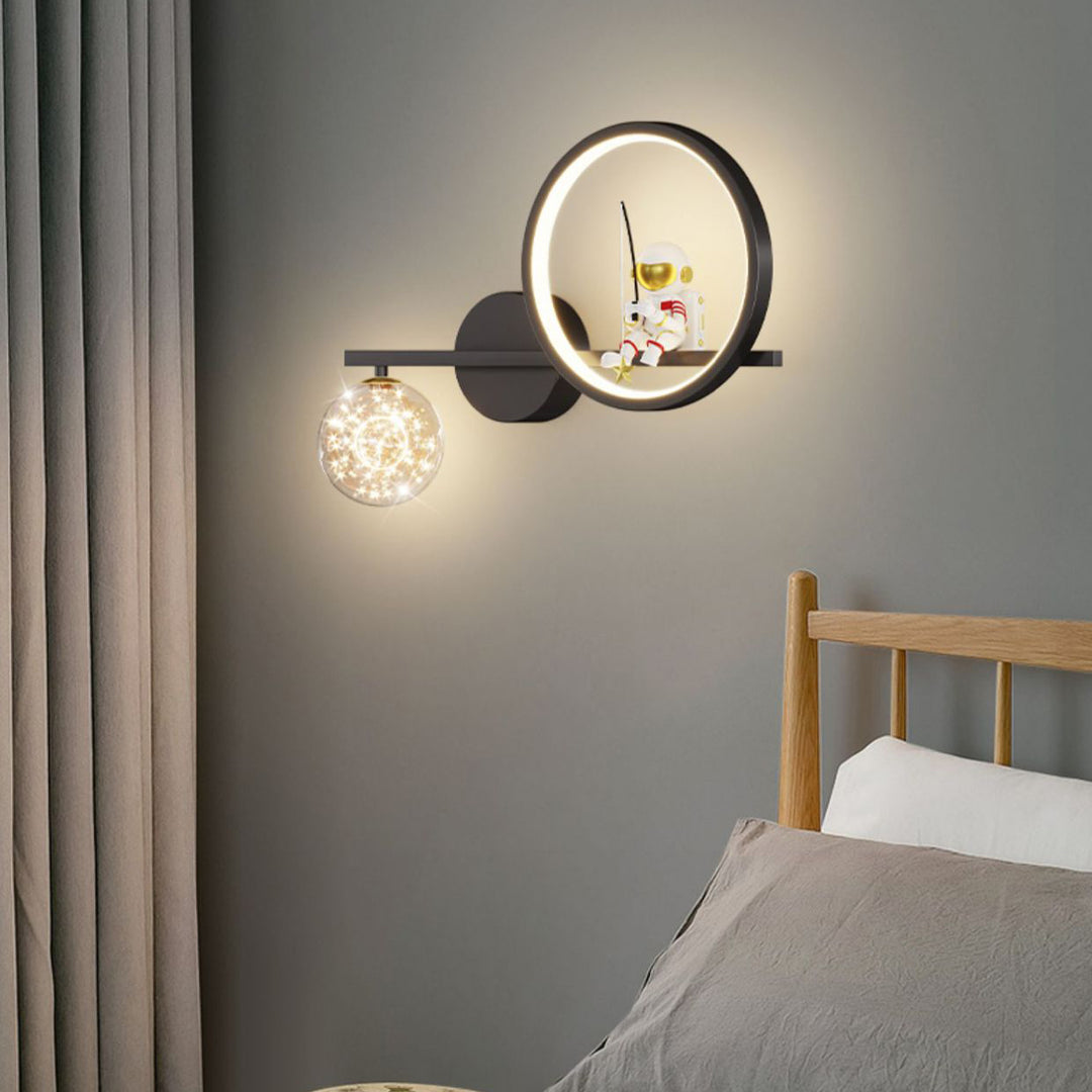 Lampe murale LED en acrylique et fer, ronde, style Art déco moderne, avec astronaute, pour salon 
