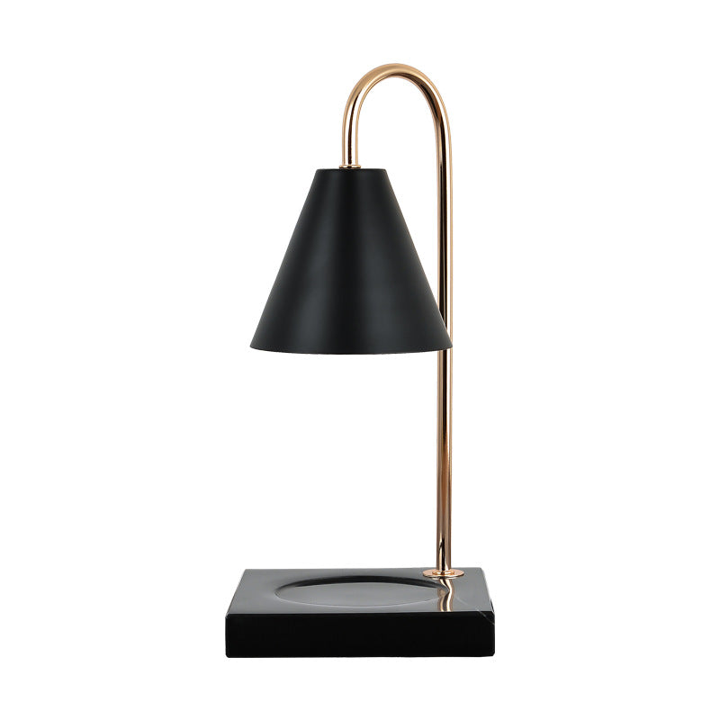Moderne minimalistische quadratische konische gewölbte Metall-Marmor 1-Licht schmelzende Wachs-Tischlampe für das Wohnzimmer 